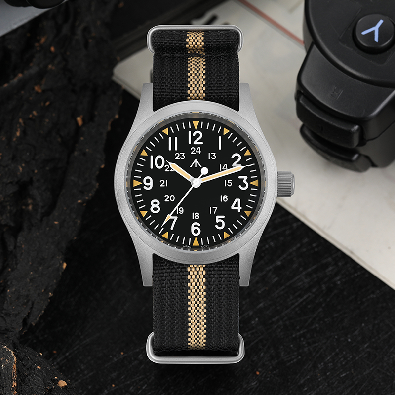 밀리타도 ML05 빈티지 시계 VH31 스윕 세컨드 무 - Smartwatch Nexus 리뷰 및 가격