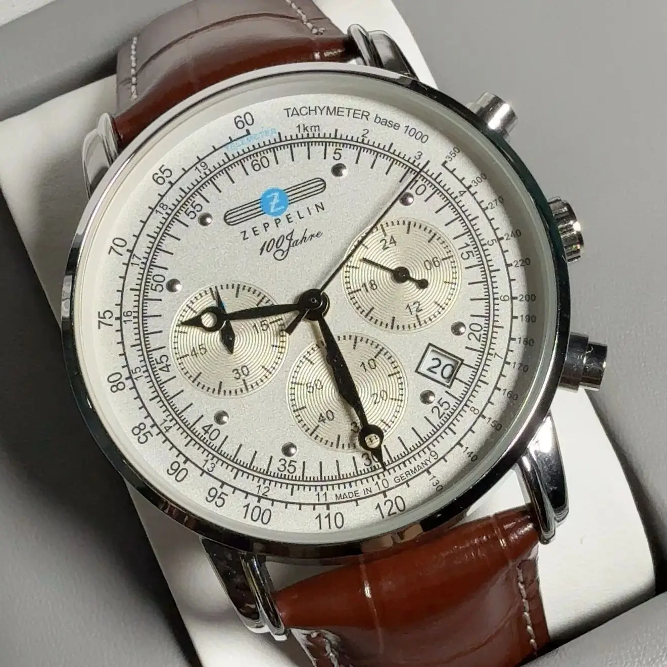 Zeppelin Airship 자동 남성용 시계 레트로 - Smartwatch Touch 리뷰 및 가격